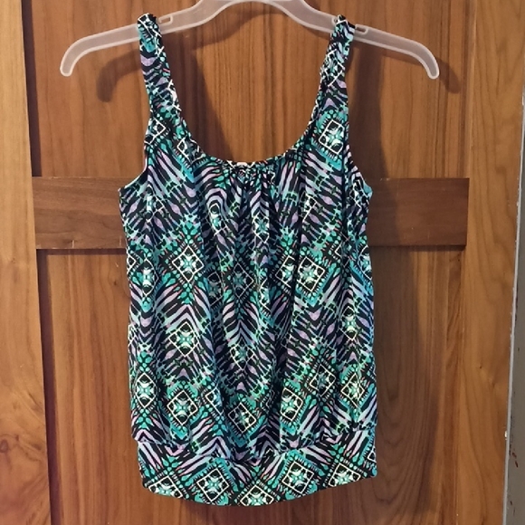 Geometric Print Swimsuit Top - Green and Black - Picture 1 of 5